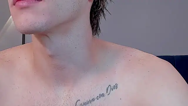 Snapshot of DrakeCarter chatting on February 2026 01:59:02 AM DrakeCarter online show from February 2026 01:59:02 AM