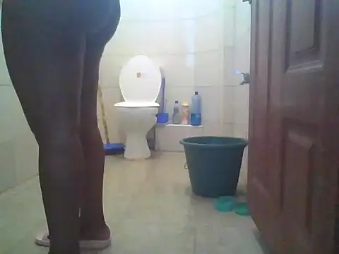 Snapshot of silk_seduction chatting on February 2026 02:35:01 PM silk seduction online show from February 2026 02:35:01 PM