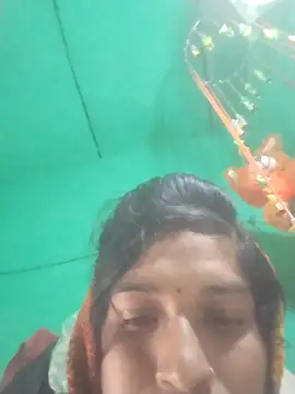 Snapshot of Roshni5050 chatting on January 2026 03:11:02 AM Roshni5050 online show from January 2026 03:11:02 AM