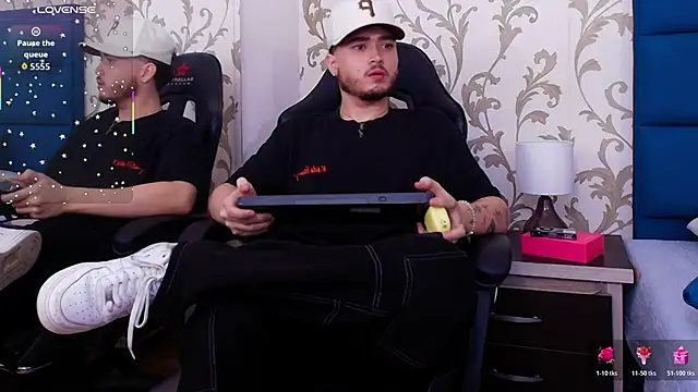 Snapshot of Salvattore_Muller chatting on February 2026 04:09:01 AM Salvattore Muller online show from February 2026 04:09:01 AM