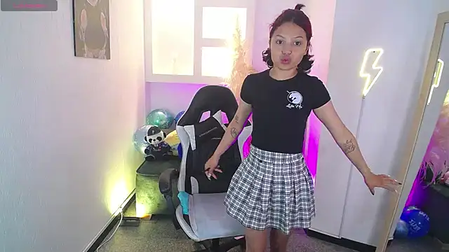 melodyy as online show from June 2026 01:32:02 PM