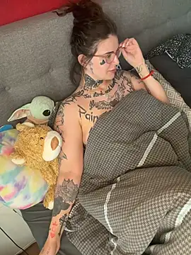 Snapshot of NyxTattoo chatting on May 2026 08:53:02 AM NyxTattoo online show from May 2026 08:53:02 AM