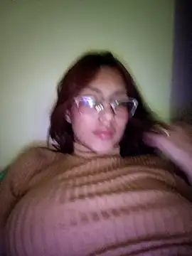 Snapshot of karen_lovee chatting on March 2026 04:49:02 AM karen lovee online show from March 2026 04:49:02 AM