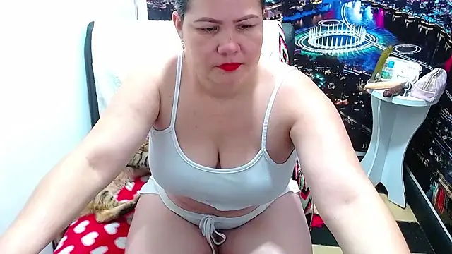 Snapshot of tila_nastyy chatting on April 2026 01:42:02 AM tila nastyy online show from April 2026 01:42:02 AM