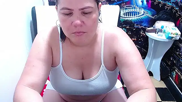 Snapshot of tila_nastyy chatting on June 2026 12:59:02 AM tila nastyy online show from June 2026 12:59:02 AM