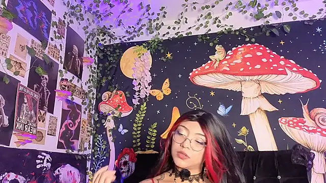 victoriia thompson online show from April 2026 09:56:02 PM