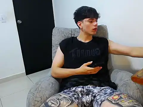 Snapshot of Joshh_miller chatting on February 2026 06:07:01 AM Joshh miller online show from February 2026 06:07:01 AM