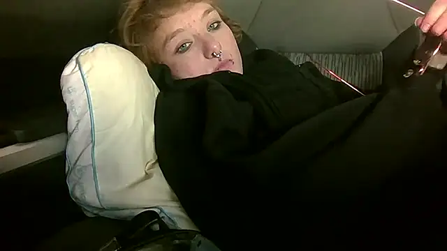 Snapshot of Tastybabe22 chatting on April 2026 01:29:02 PM Tastybabe22 online show from April 2026 01:29:02 PM
