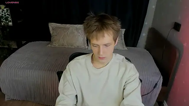 Kai Milller online show from February 2026 07:08:01 PM