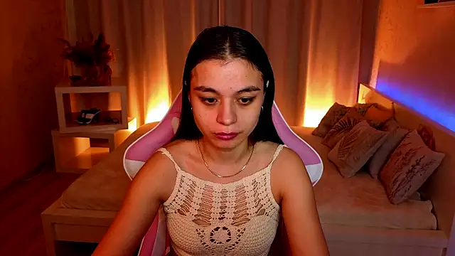 Kim Bless online show from April 2026 01:44:02 AM