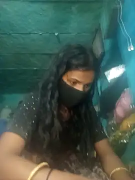 priyasharma899 online show from March 2026 04:23:01 PM