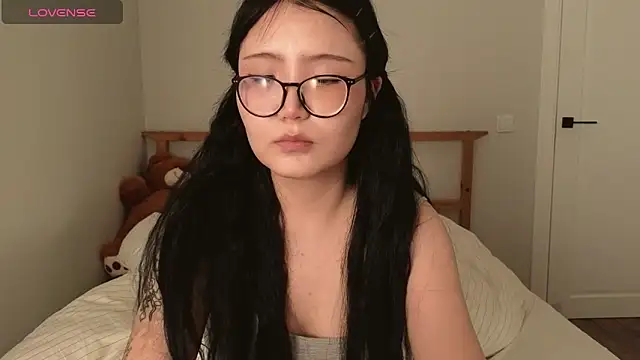 Snapshot of nullgirl chatting on May 2026 11:46:01 PM nullgirl online show from May 2026 11:46:01 PM