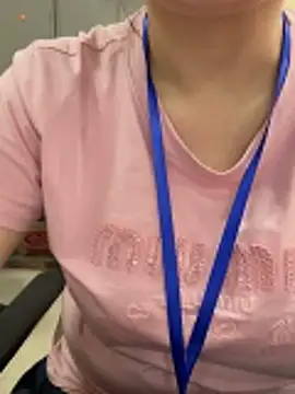 Donna9696 online show from March 2026 01:54:02 AM