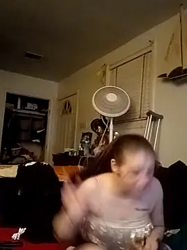 LadySn0w26 online show from February 2026 02:53:01 AM