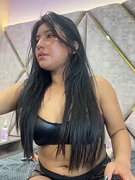 Snapshot of valenlopezz_ chatting on July 2026 05:09:02 PM valenlopezz online show from July 2026 05:09:02 PM