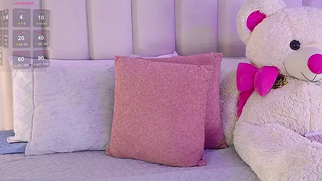 Liza brown online show from April 2026 08:54:01 PM