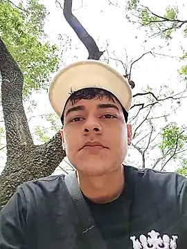 attractive-sexx online show from April 2026 03:06:01 PM