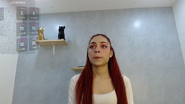 Snapshot of shopie_moon_ chatting on January 2026 03:27:01 PM shopie moon online show from January 2026 03:27:01 PM