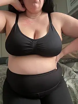 Snapshot of Zarrinaxx chatting on April 2026 06:16:02 PM Zarrinaxx online show from April 2026 06:16:02 PM