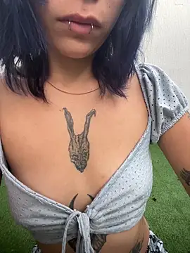 Namii cute online show from February 2026 11:47:02 AM