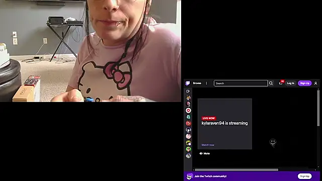 KylaRaven online show from April 2026 04:46:02 PM