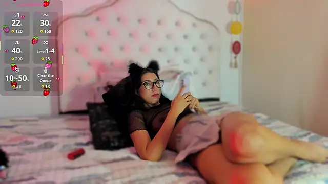 Snapshot of SusannaDoll chatting on March 2026 01:39:01 PM SusannaDoll online show from March 2026 01:39:01 PM