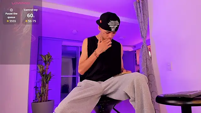 LennerCollins  online show from April 2026 03:47:01 AM