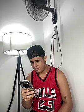 Snapshot of mamf231 chatting on January 2026 07:46:01 AM mamf231 online show from January 2026 07:46:01 AM