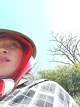 Snapshot of Jooj- chatting on January 2026 05:00:01 AM Jooj- online show from January 2026 05:00:01 AM