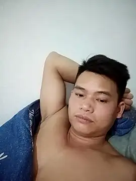 Snapshot of Maycute18 chatting on February 2026 02:54:01 PM Maycute18 online show from February 2026 02:54:01 PM