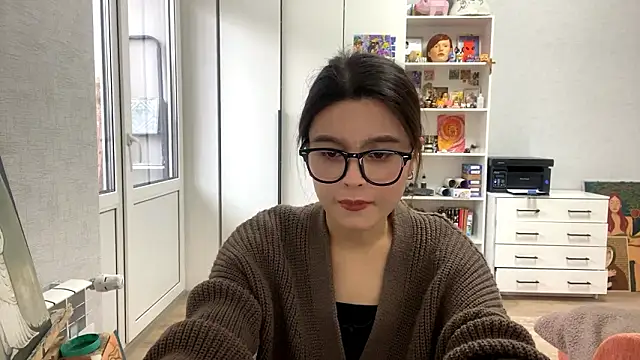 SaintMari online show from February 2026 12:08:01 PM