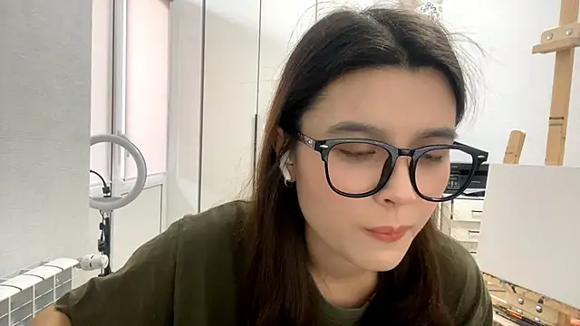 SaintMari online show from February 2026 12:13:02 PM