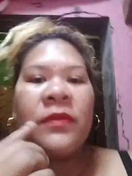 Snapshot of queen_lovely69 chatting on February 2026 03:55:02 AM queen lovely69 online show from February 2026 03:55:02 AM