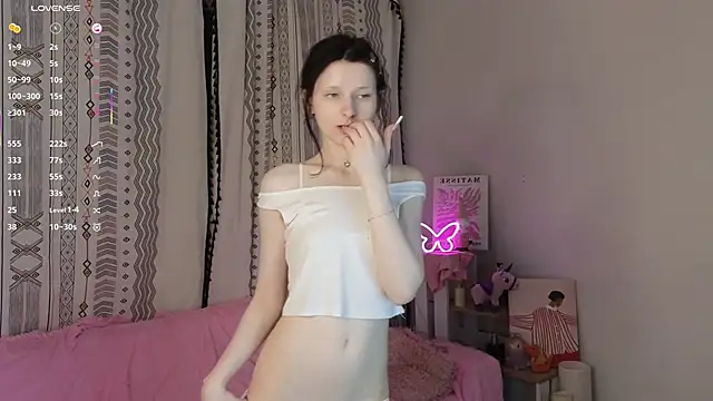 CarmaOlen online show from April 2026 07:58:02 PM