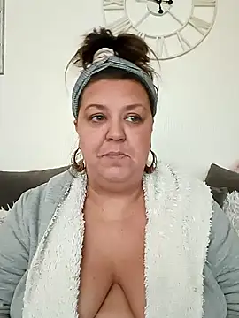 Nova-iswiserx online show from May 2026 10:44:02 AM