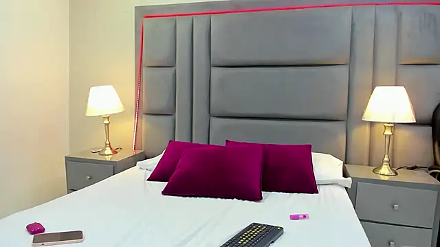 KendalFoxx online show from April 2026 12:21:01 PM