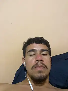 reipromiscuo01 online show from February 2026 01:34:01 AM