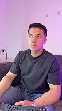 Snapshot of Alexander_Connor chatting on February 2026 12:01:02 PM Alexander Connor online show from February 2026 12:01:02 PM