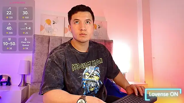 Snapshot of Alexander_Connor chatting on February 2026 12:58:02 PM Alexander Connor online show from February 2026 12:58:02 PM