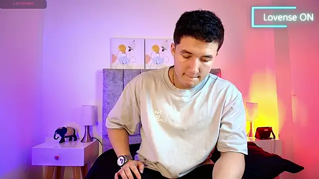 Snapshot of Alexander_Connor chatting on February 2026 07:34:02 PM Alexander Connor online show from February 2026 07:34:02 PM