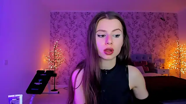 Hot Molly5 online show from March 2026 02:15:01 AM