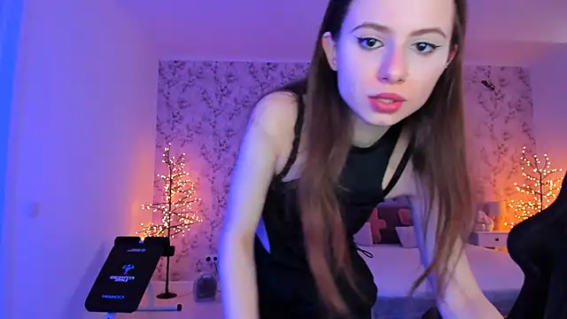 Hot Molly5 online show from April 2026 09:36:02 AM