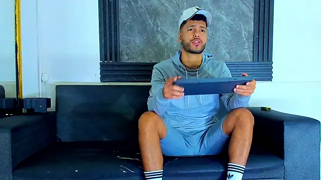 Angel Villareal online show from February 2026 04:27:02 AM