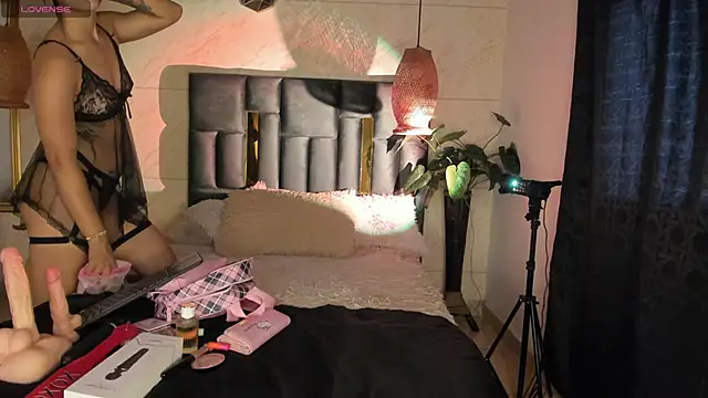 sophia willliamss online show from February 2026 11:50:01 AM