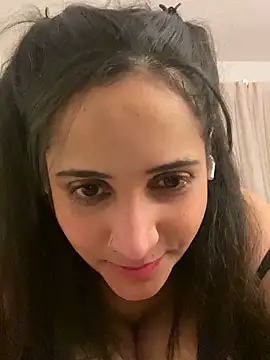 Snapshot of ohhiyou chatting on February 2026 08:32:01 AM ohhiyou online show from February 2026 08:32:01 AM