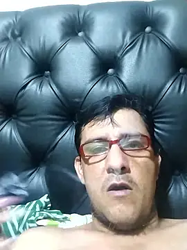 Juanstevan2724 online show from January 2026 04:16:01 AM