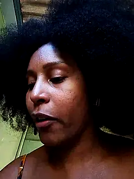 Snapshot of Celinehot1 chatting on July 2026 06:00:02 PM Celinehot1 online show from July 2026 06:00:02 PM