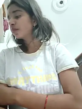 Snapshot of Cute-Natashaa chatting on February 2026 06:23:02 PM Cute-Natashaa online show from February 2026 06:23:02 PM