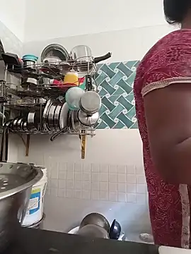 Snapshot of Hot-Tinaa chatting on May 2026 08:42:02 AM Hot-Tinaa online show from May 2026 08:42:02 AM