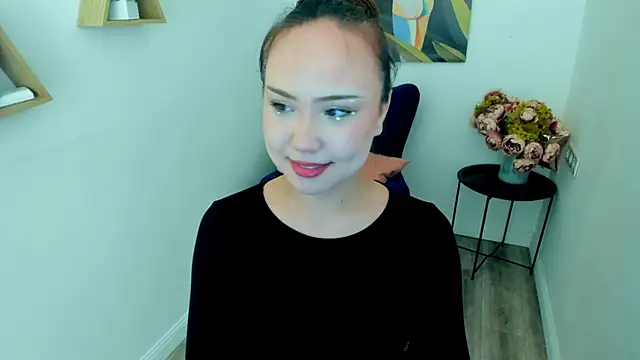 GlowMe online show from April 2026 03:16:01 AM